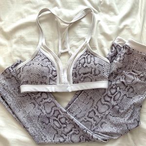 Lorna jane sports bra and leggging set